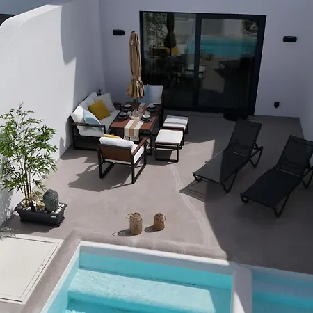 Romantic Santorini-style With Private Pool And Sea View Villa *